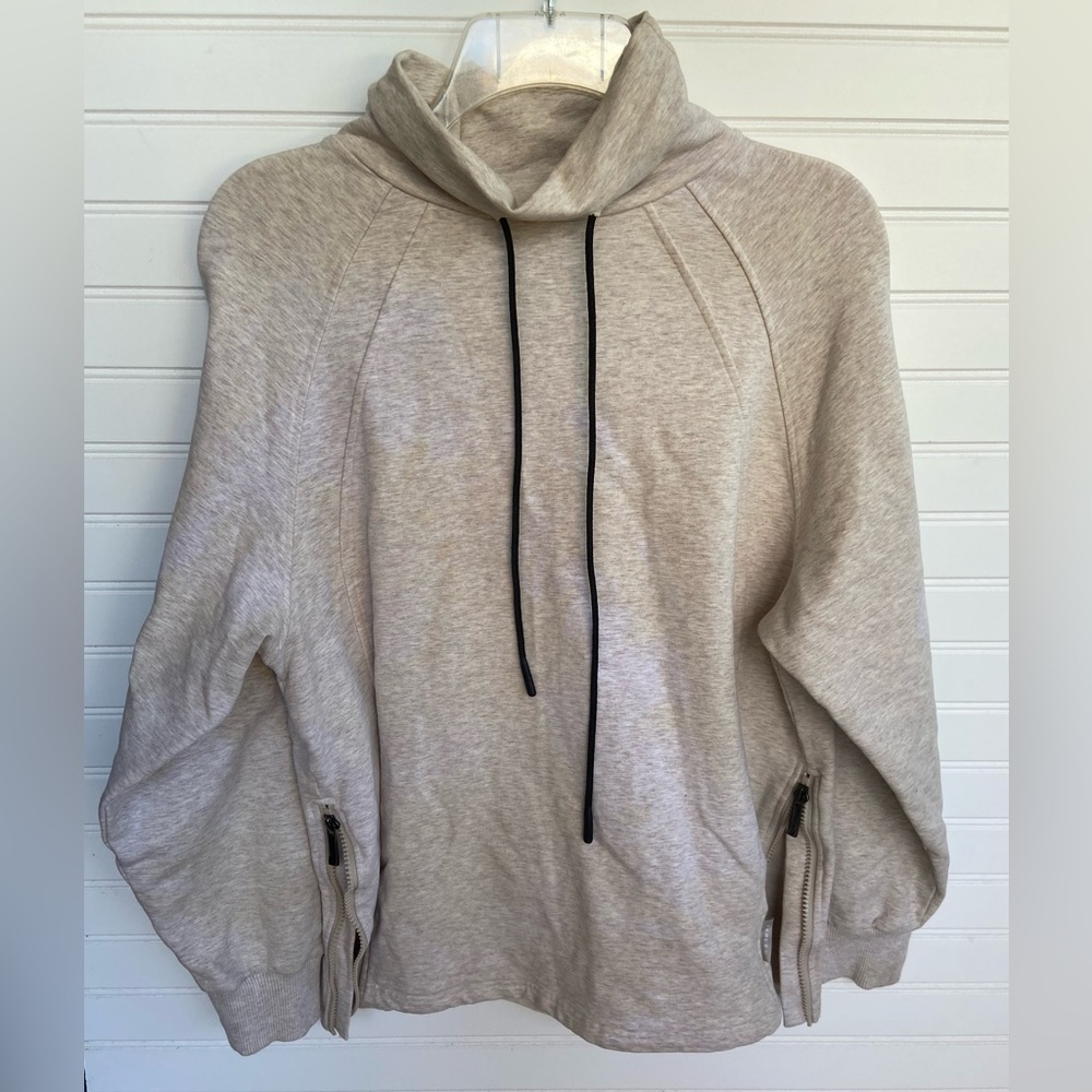 Varley oAtmeal cream Cow neck Zippered sided athletic Sweatshirt